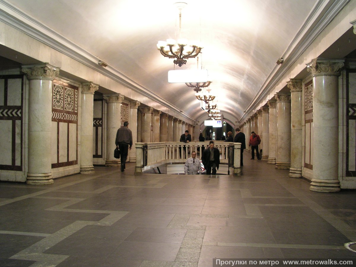 станция метро павелецкая москва